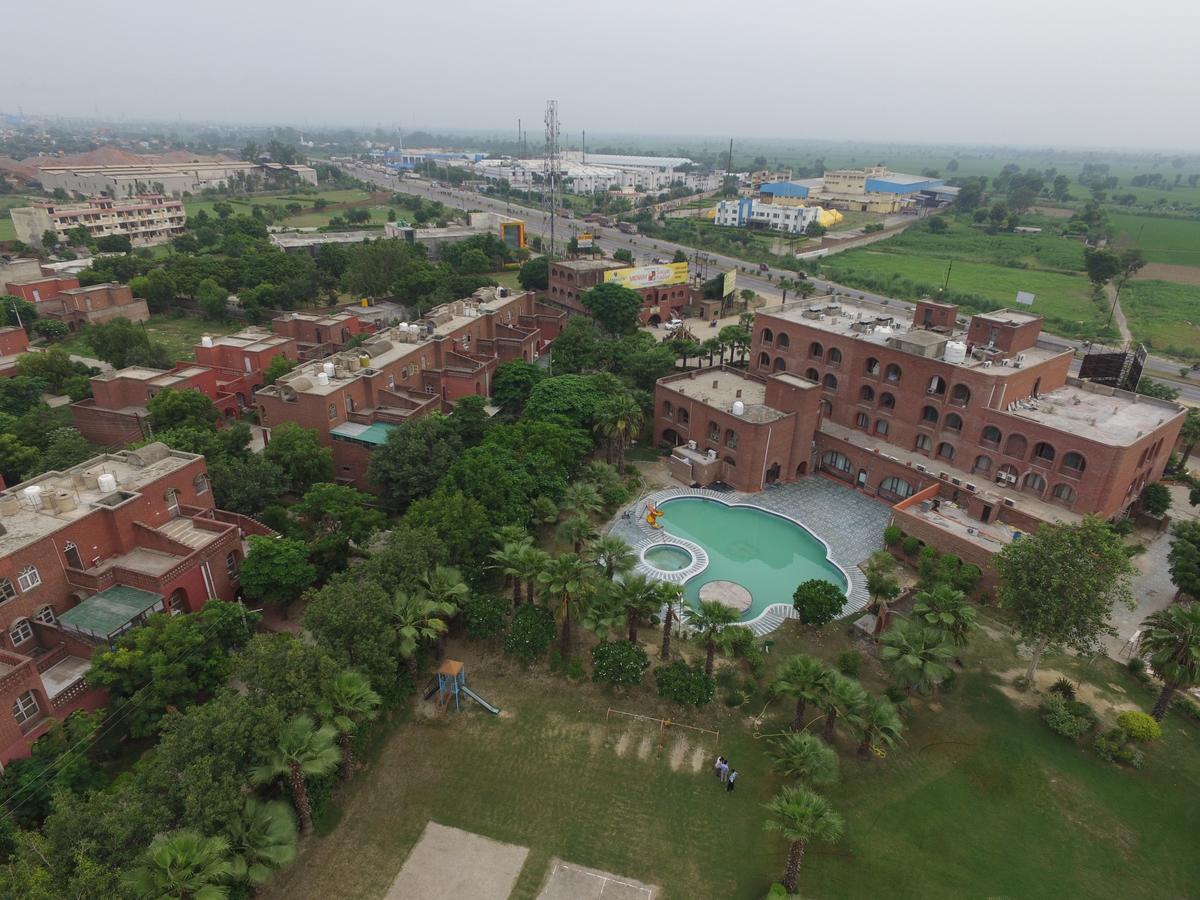 Magsons Resorts Vrindavan Kosi Exteriér fotografie